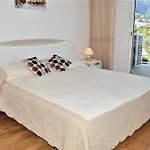 3 Pieces Avec Piscine Et Clim A 1 Min - Fr-1-226b-115 Lejlighed *
